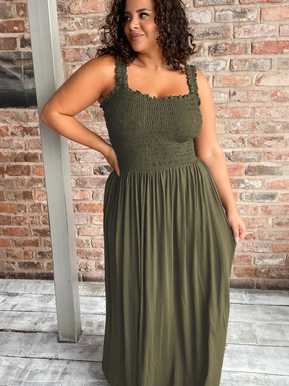 Amazon Rainforest Green Ruched Bodice Sleeveless Plus Size Full-Length Dress