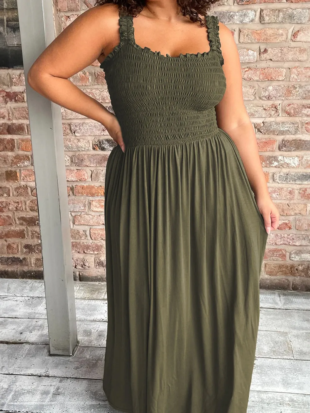 Amazon Rainforest Green Ruched Bodice Sleeveless Plus Size Full-Length Dress