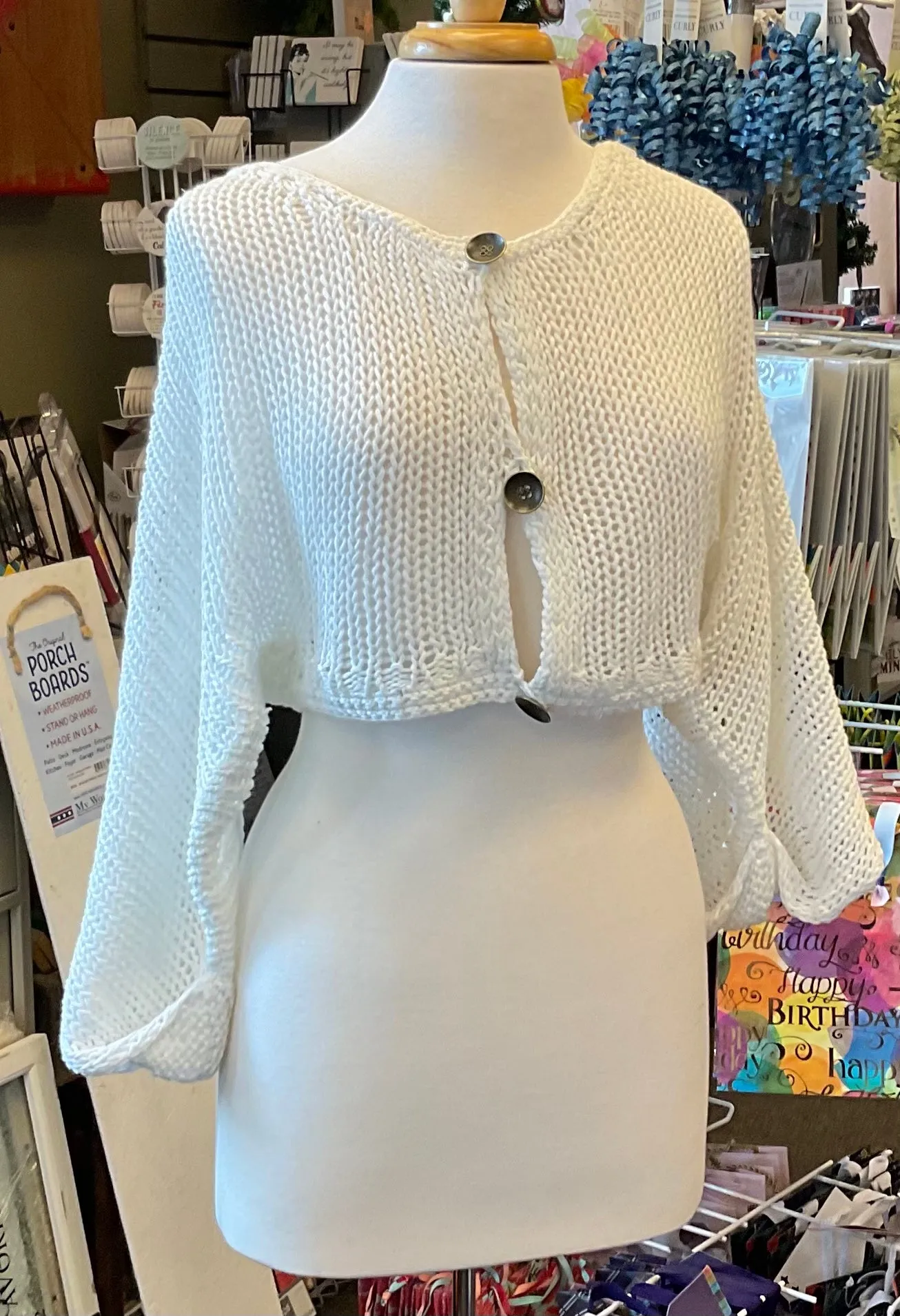 BL CROPPED SWEATER W/BUTTON  DETAILED NEUTRAL LG/XLG 3 ASSORTED