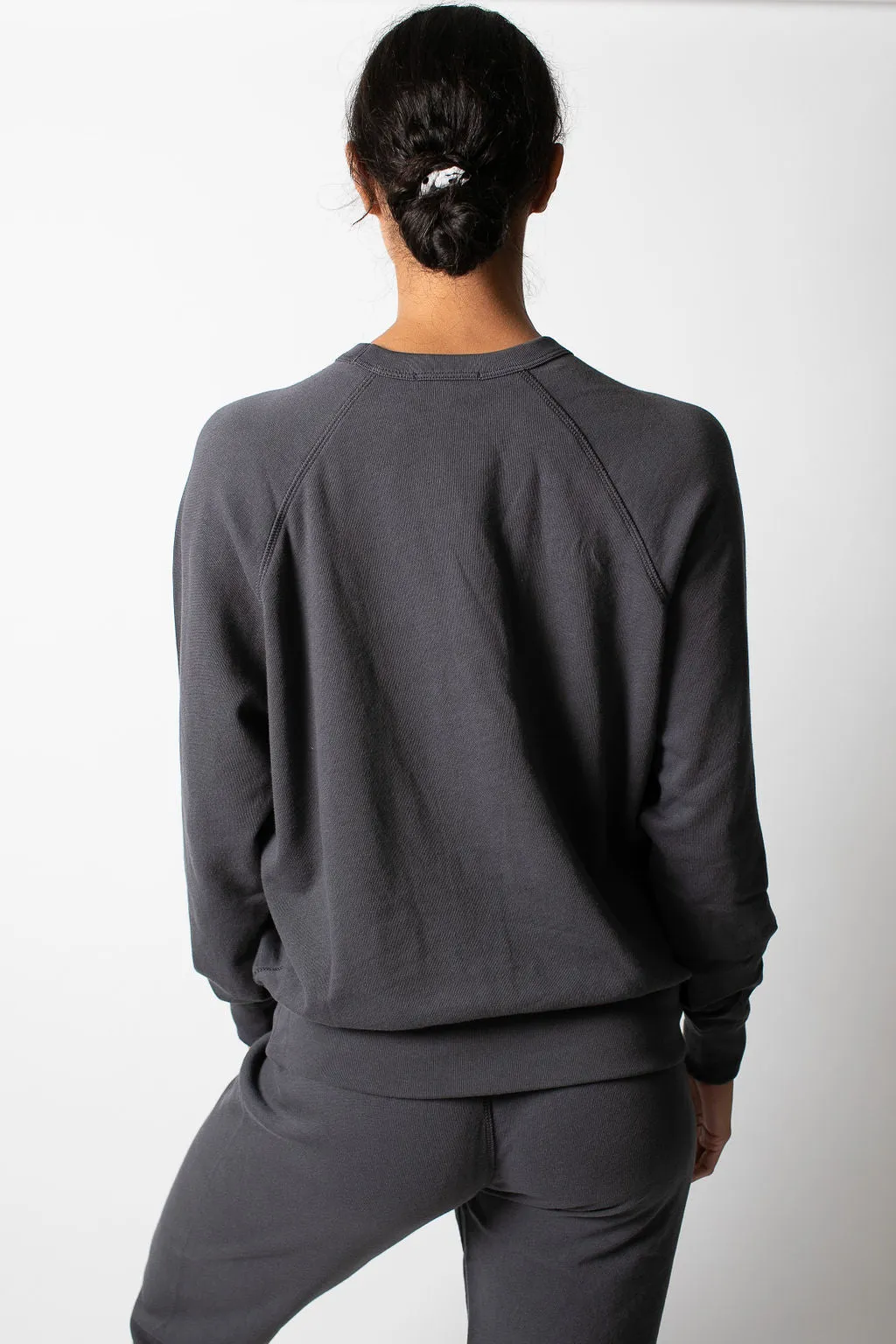 Dune Solid Crewneck