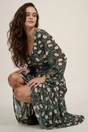 Forest Enigma Floral Long Sleeve Maxi Dress - Black/Green