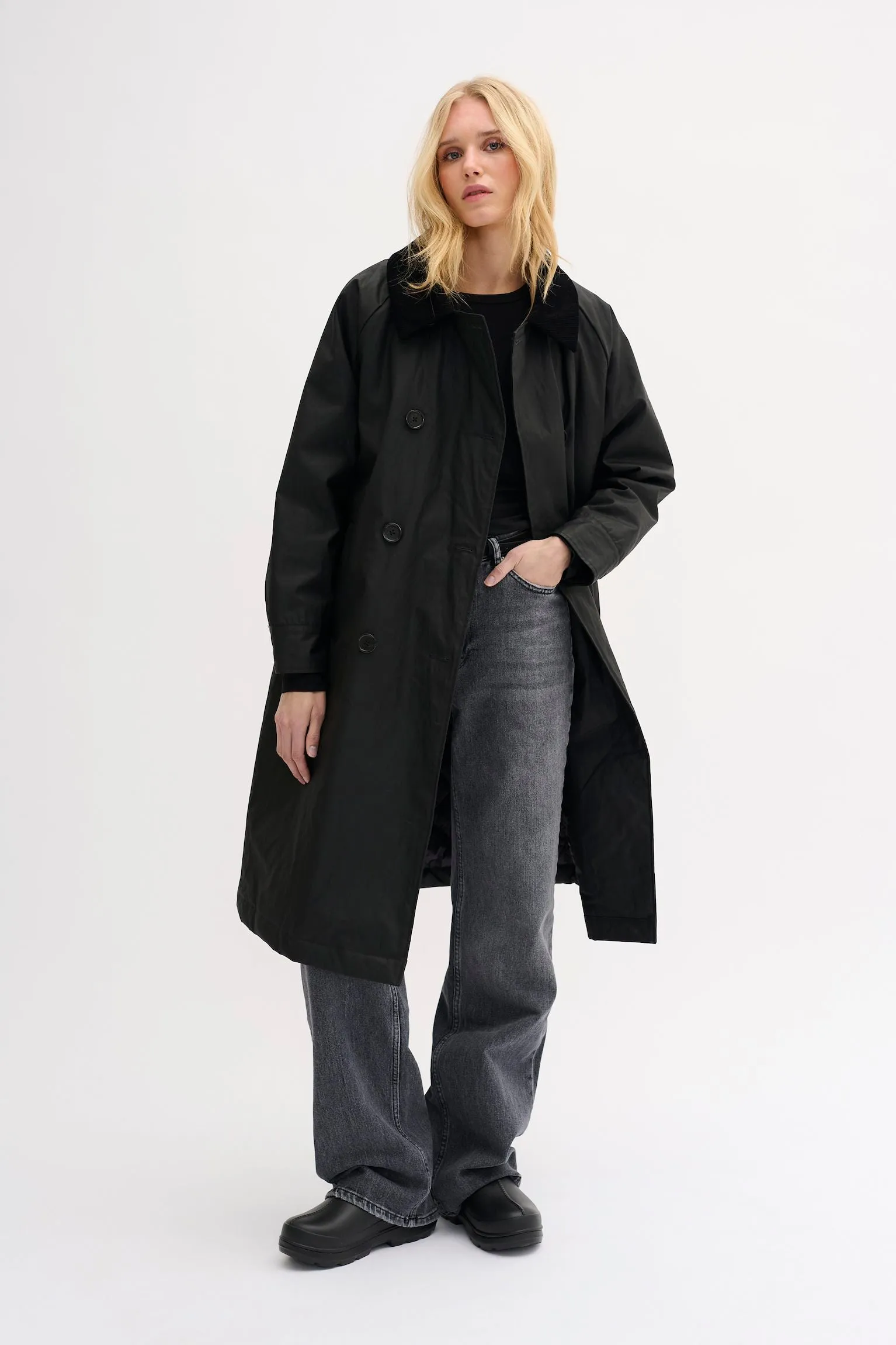 Gianni Trench - My Essential Wardrobe