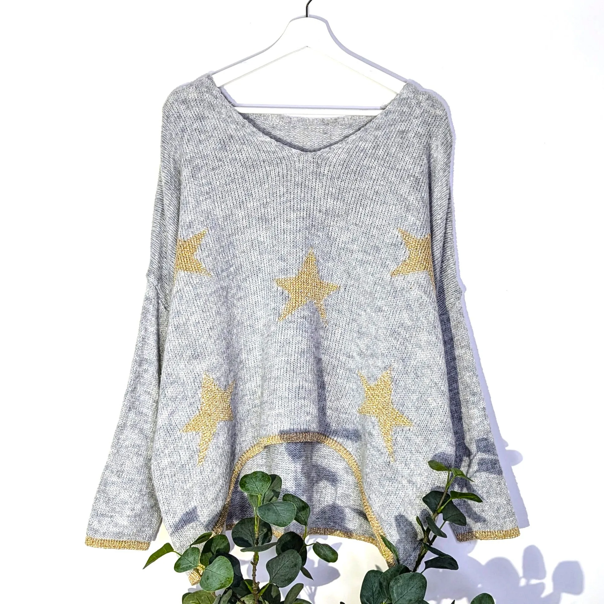 Hi-lo golden star jumper (M-L)