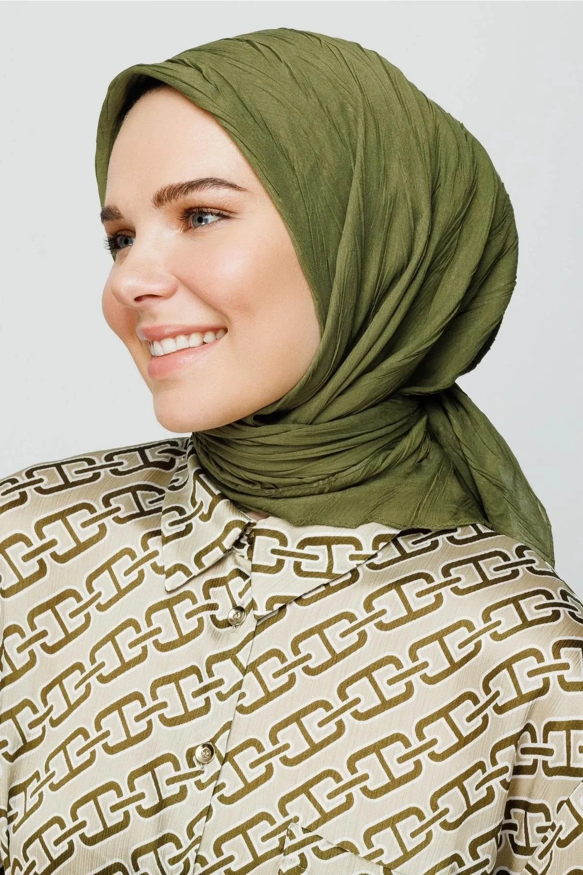 Khaki Pleated Bamboo Square Scarf