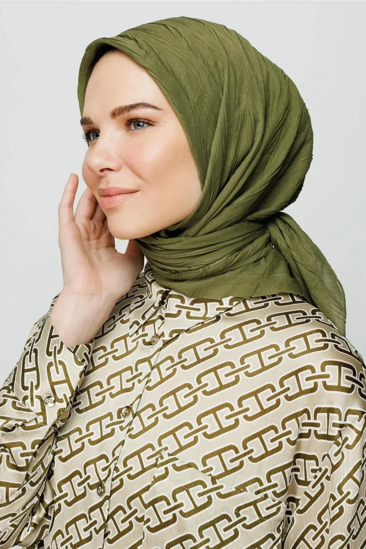 Khaki Pleated Bamboo Square Scarf