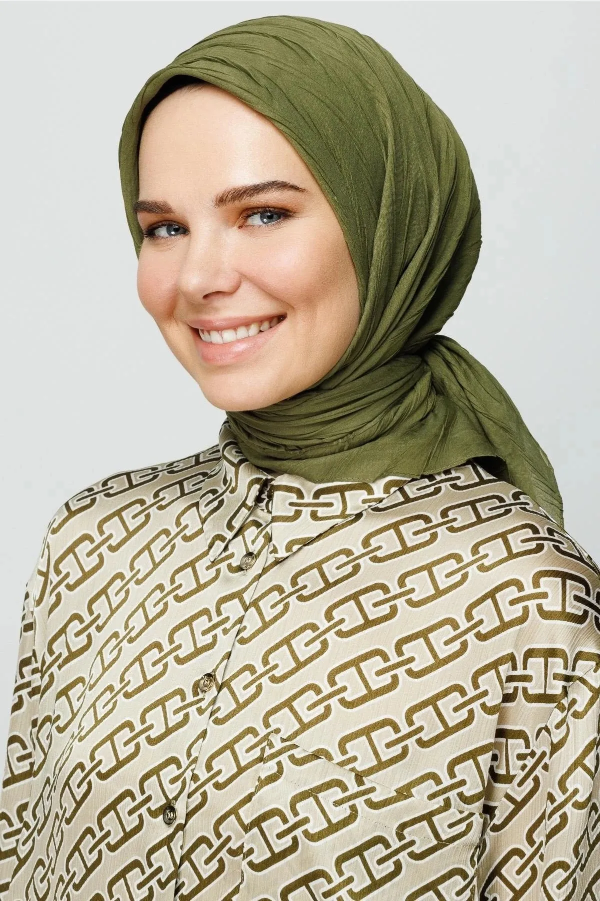 Khaki Pleated Bamboo Square Scarf