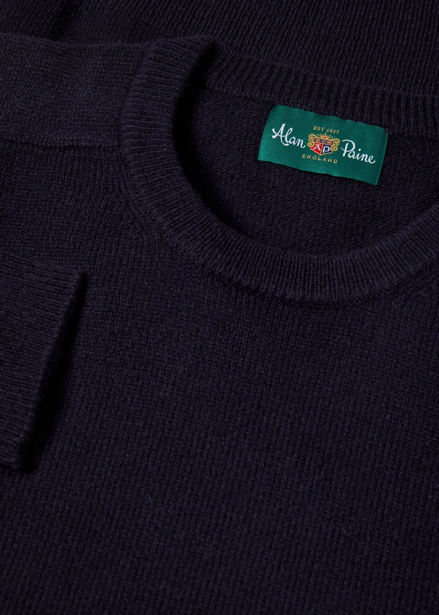 Lenzie Men's Lambswool Jumper In Navy Jumper - Regular Fit