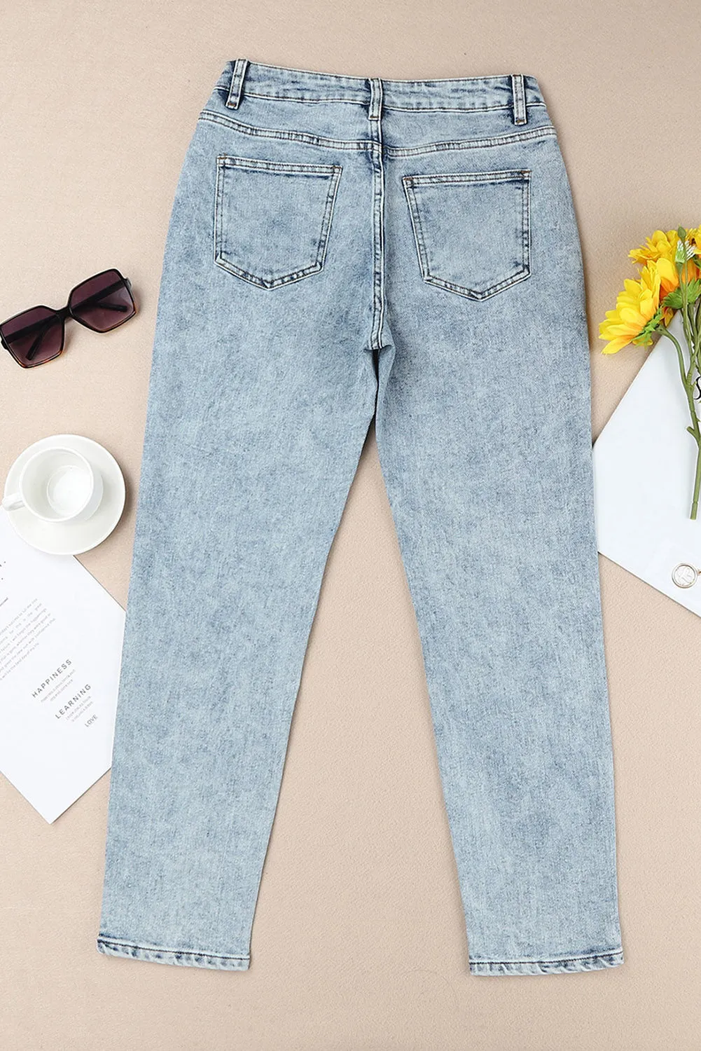 Light Washed Straight Leg Ankle Jeans