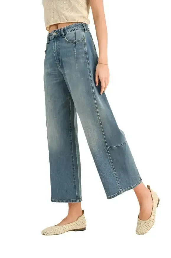 Loose Cropped Barrel Jeans