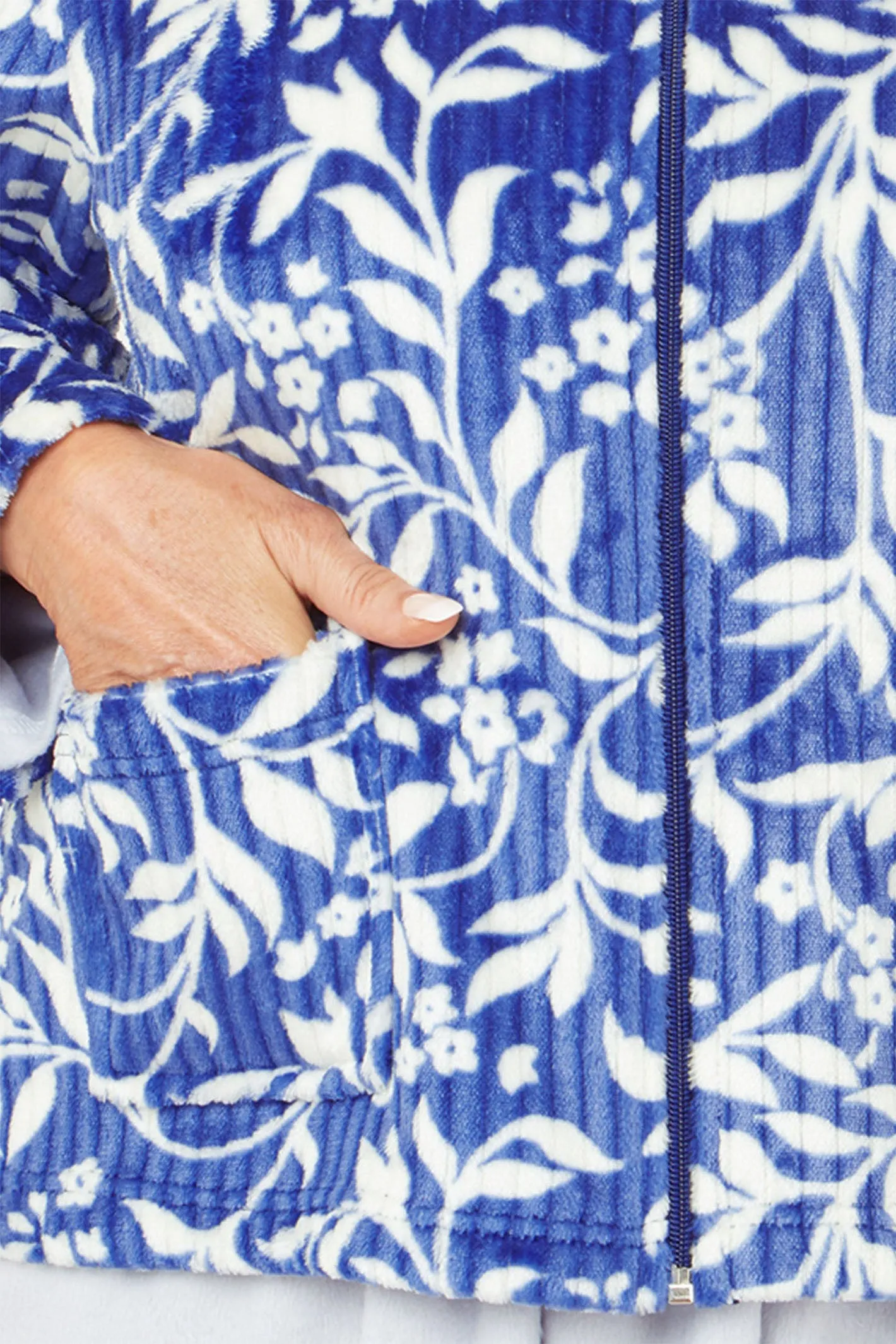 Marlon Bed Jacket Dusky Blue Floral Fleece Zipper MA42443