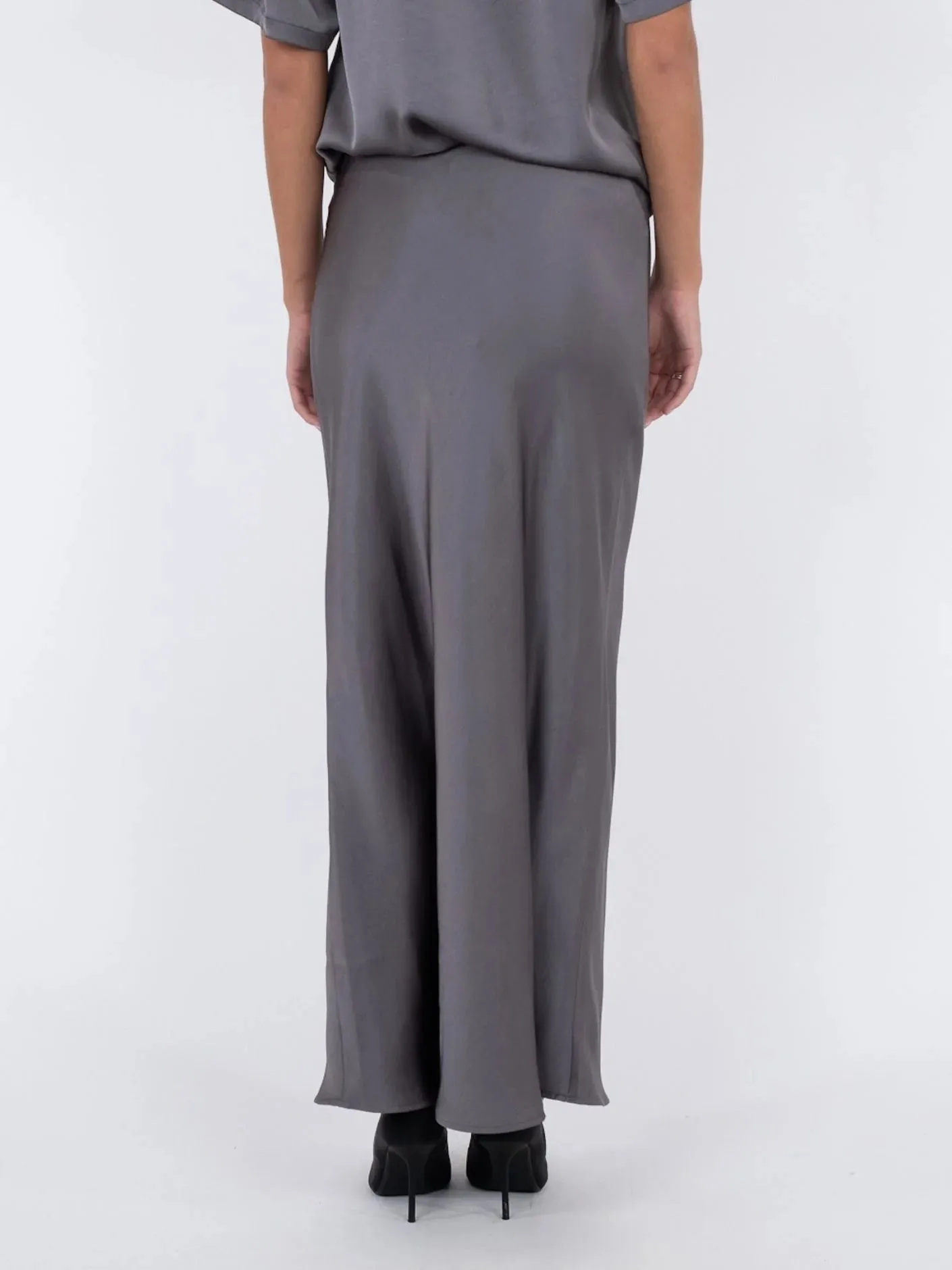 Neo Noir Vicky Heavy Sateen Skirt (Dark Grey)