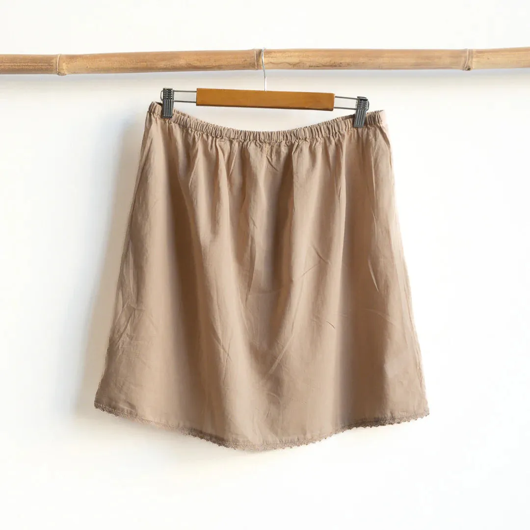 Orientique half slip