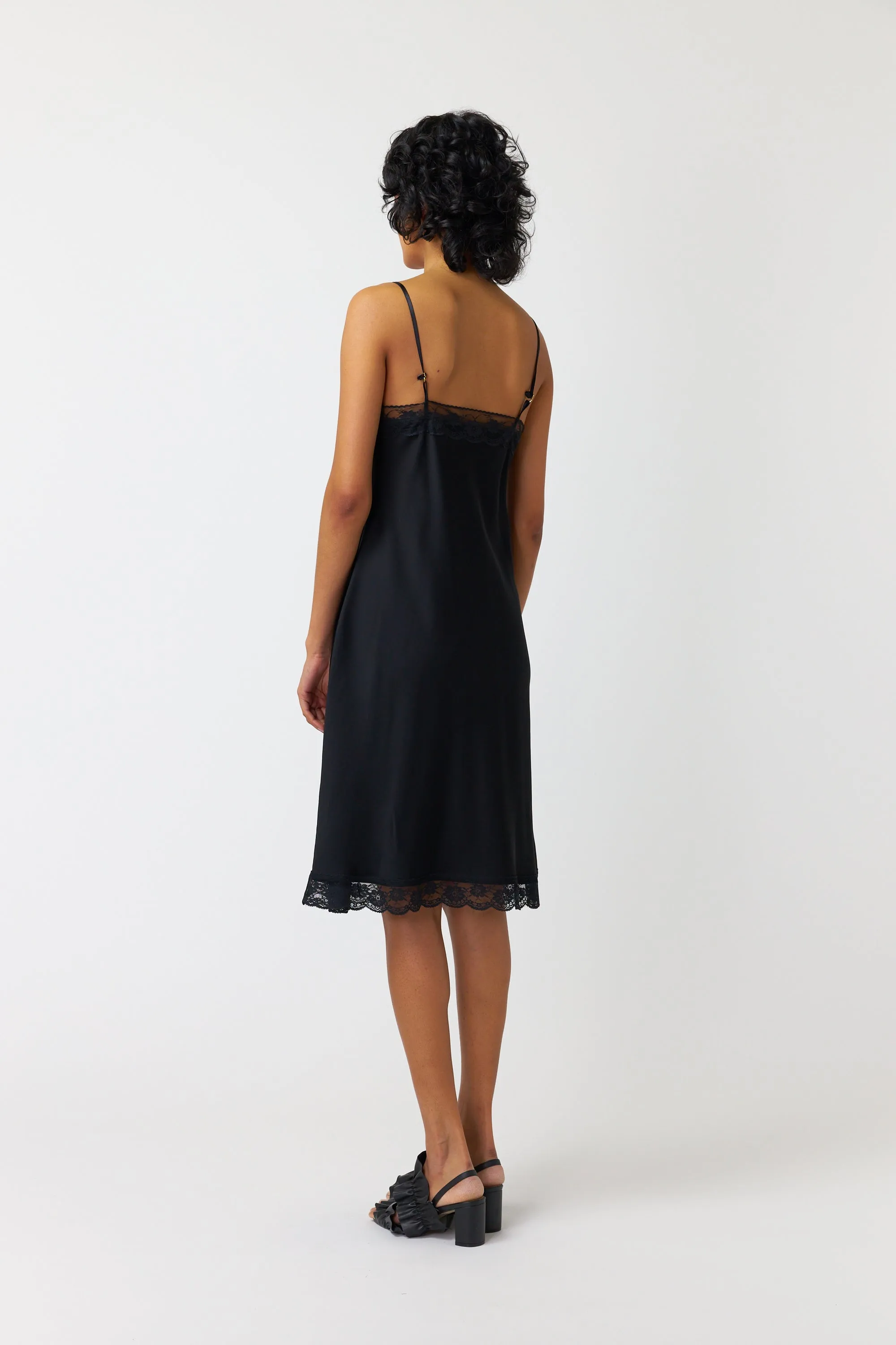 Queenie slip
