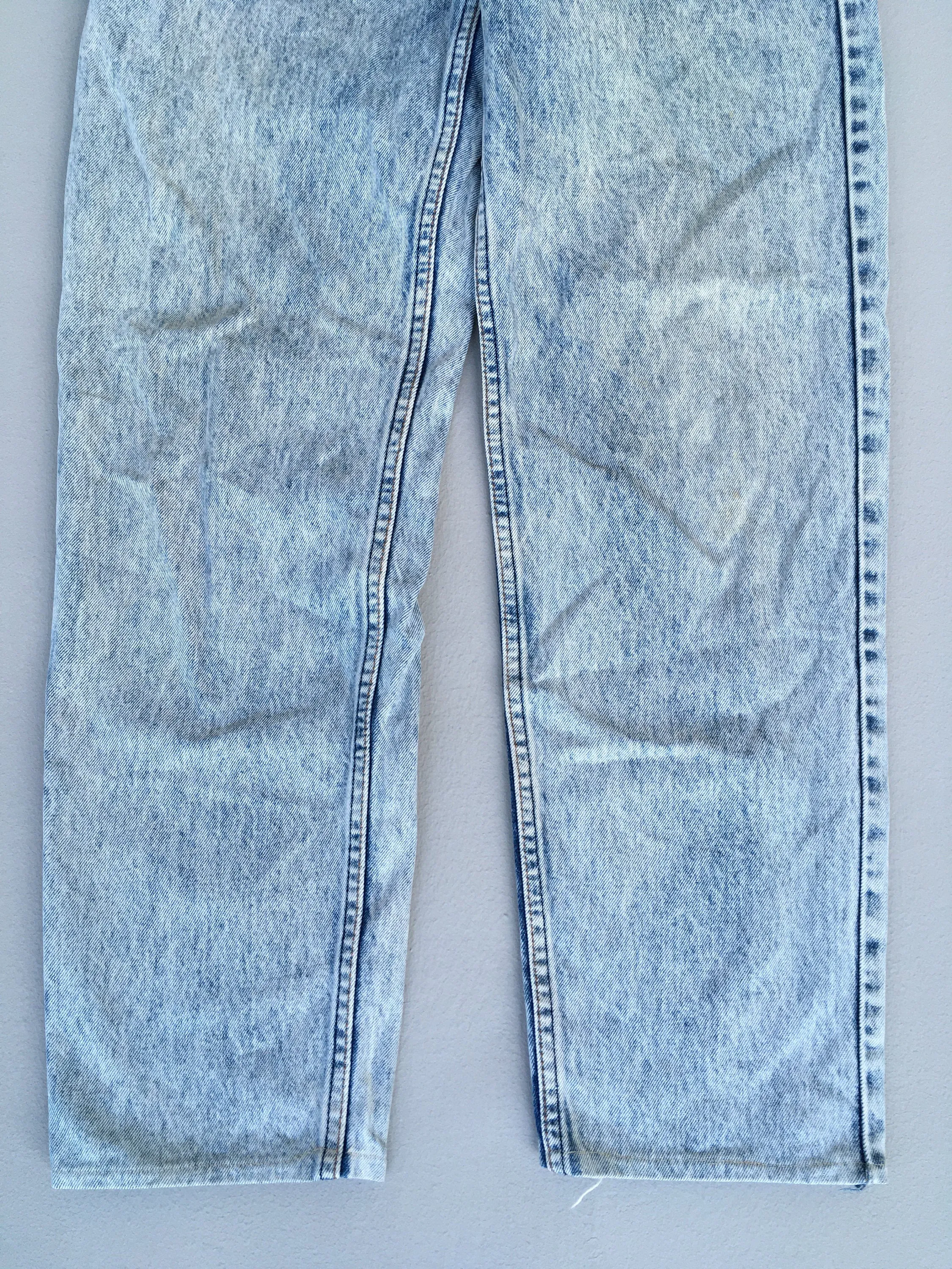 Size 30x27.5 Levi's 626 Faded Blue Jeans High Waisted