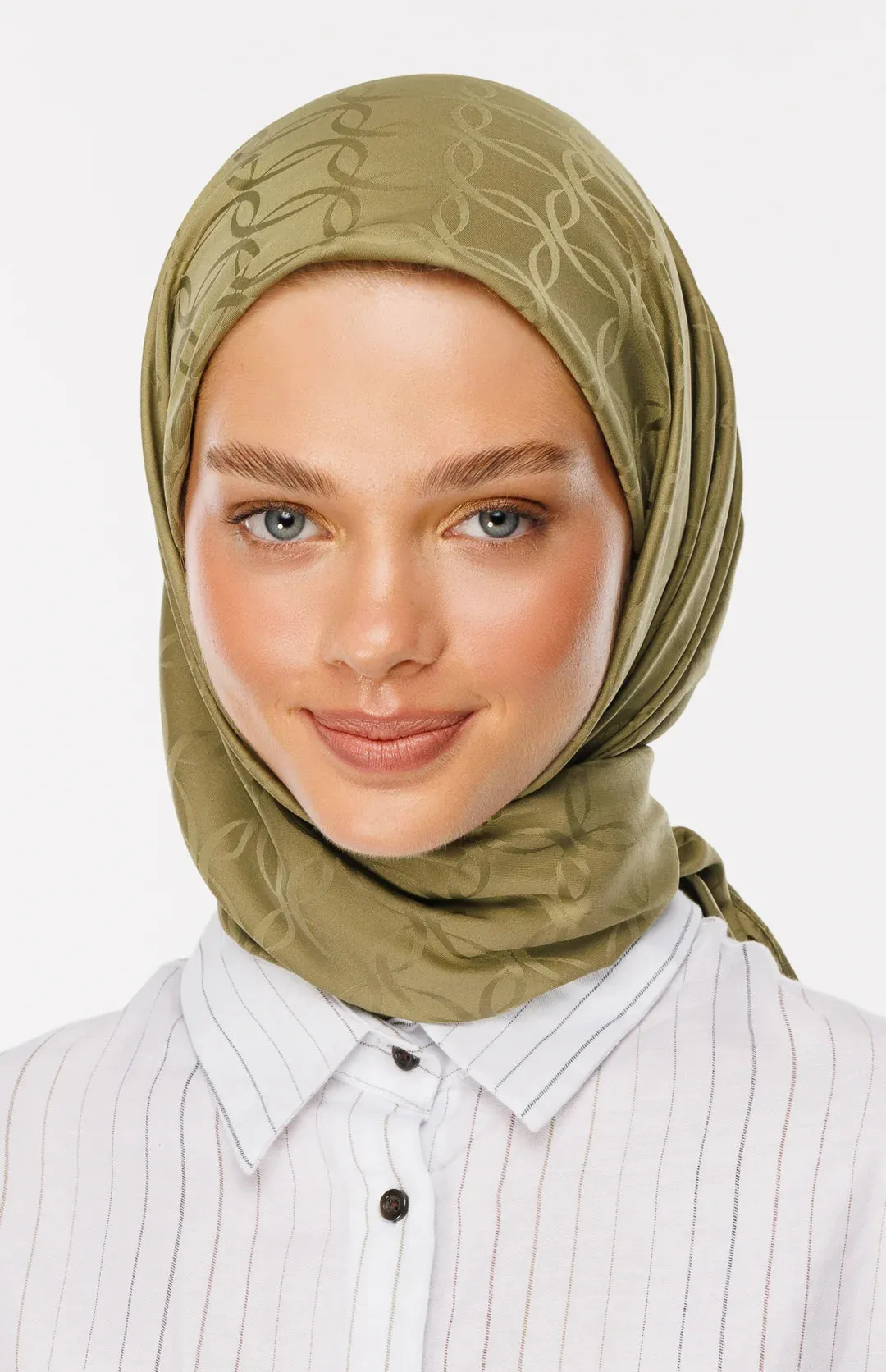 Soft Green London Pattern Silky Jacquard Scarf