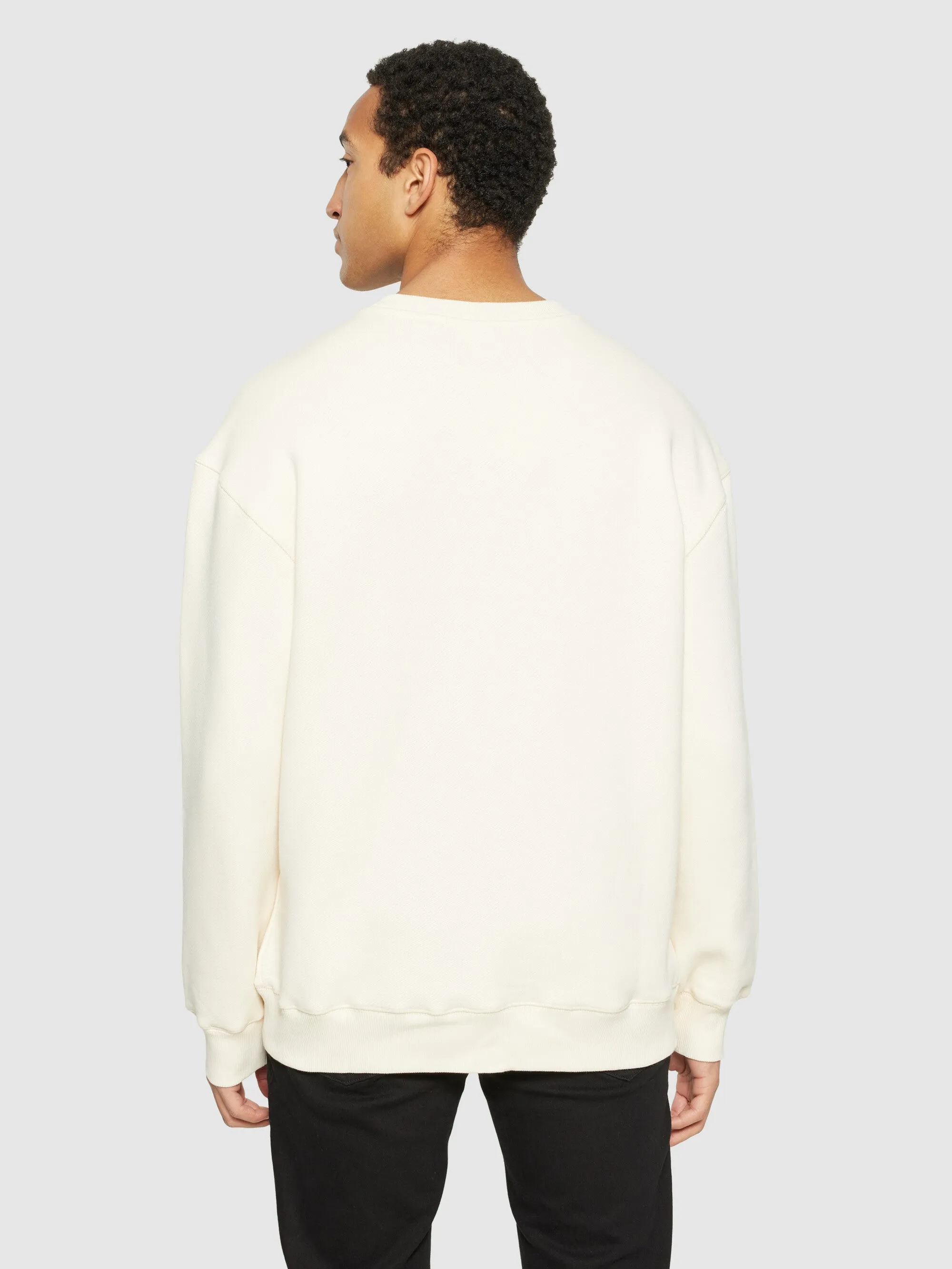 Straight fit sweat with embroidery at chest - Buttercream