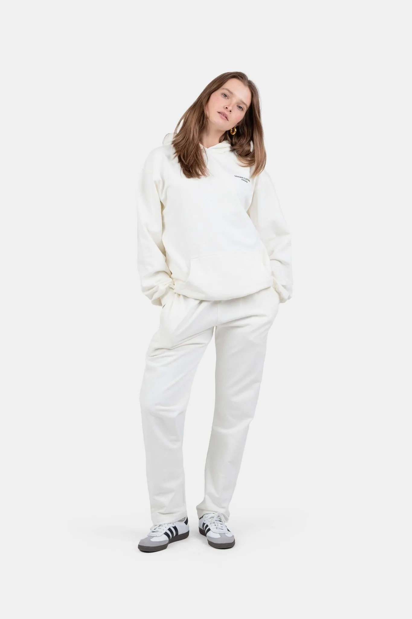 UNMARKED Hoodie White